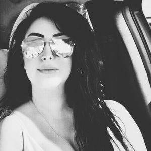 Meet your Posher, Tania